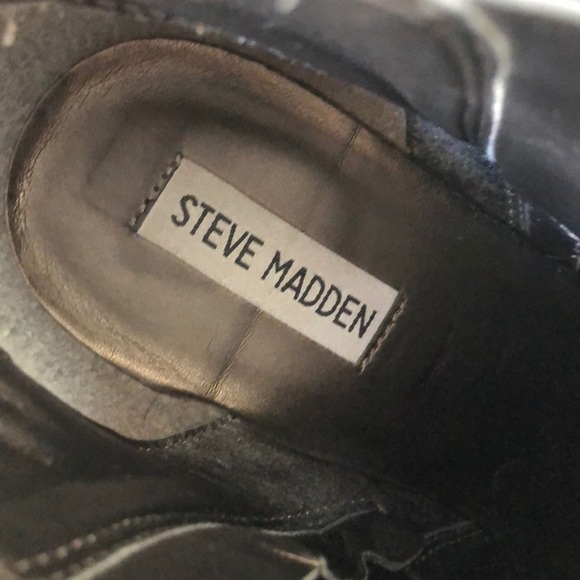 Gray Steve Madden Zipper Booties - Picture 5 of 8